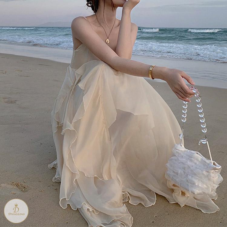 #7401 छुट्टी की पोशाक