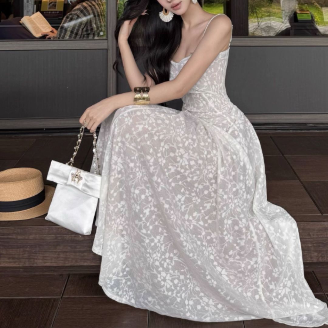 #7921 RELIEF TEXTURED STRAPLESS DRESS