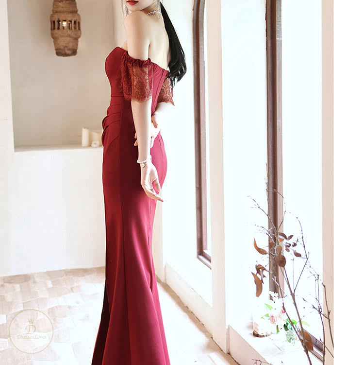 #7463 OFF SHOULDER BODYCON DRESS