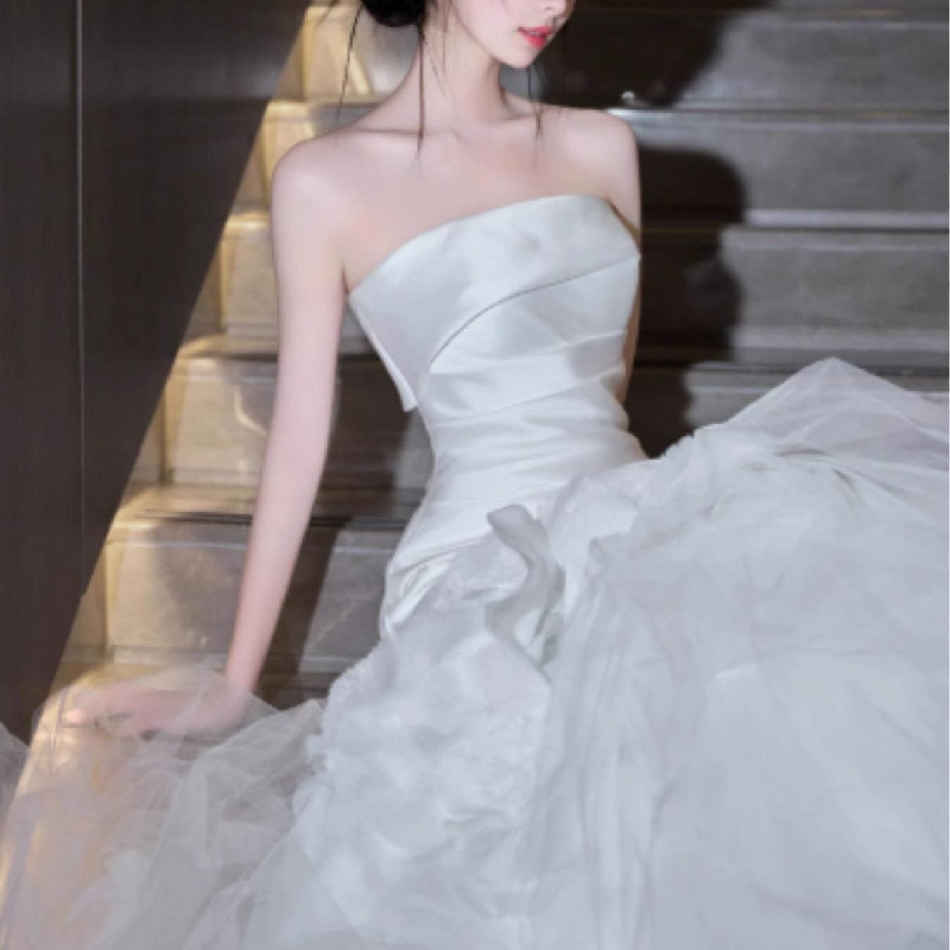 #7941 LUXURY CHIC STRAPLESS EVENING DRESS