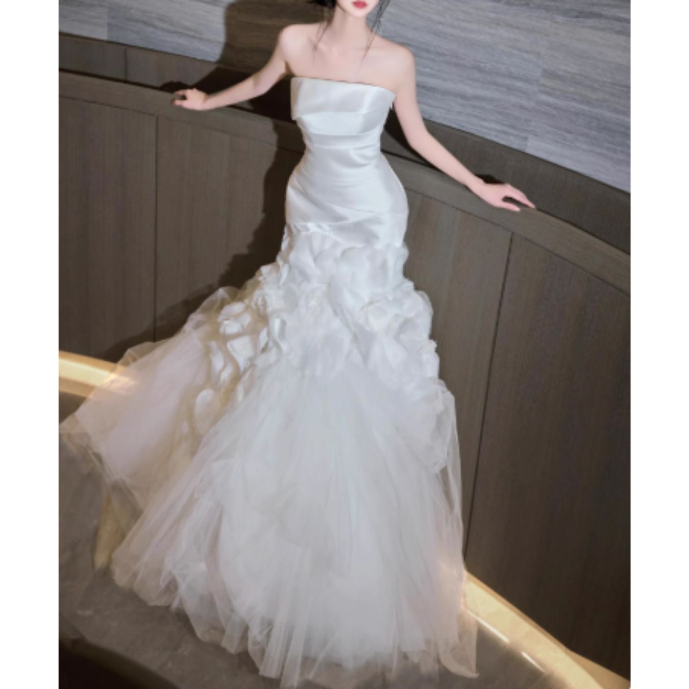 #7941 LUXURY CHIC STRAPLESS EVENING DRESS
