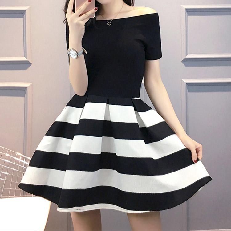 #5115 Black and White Stripes Dress